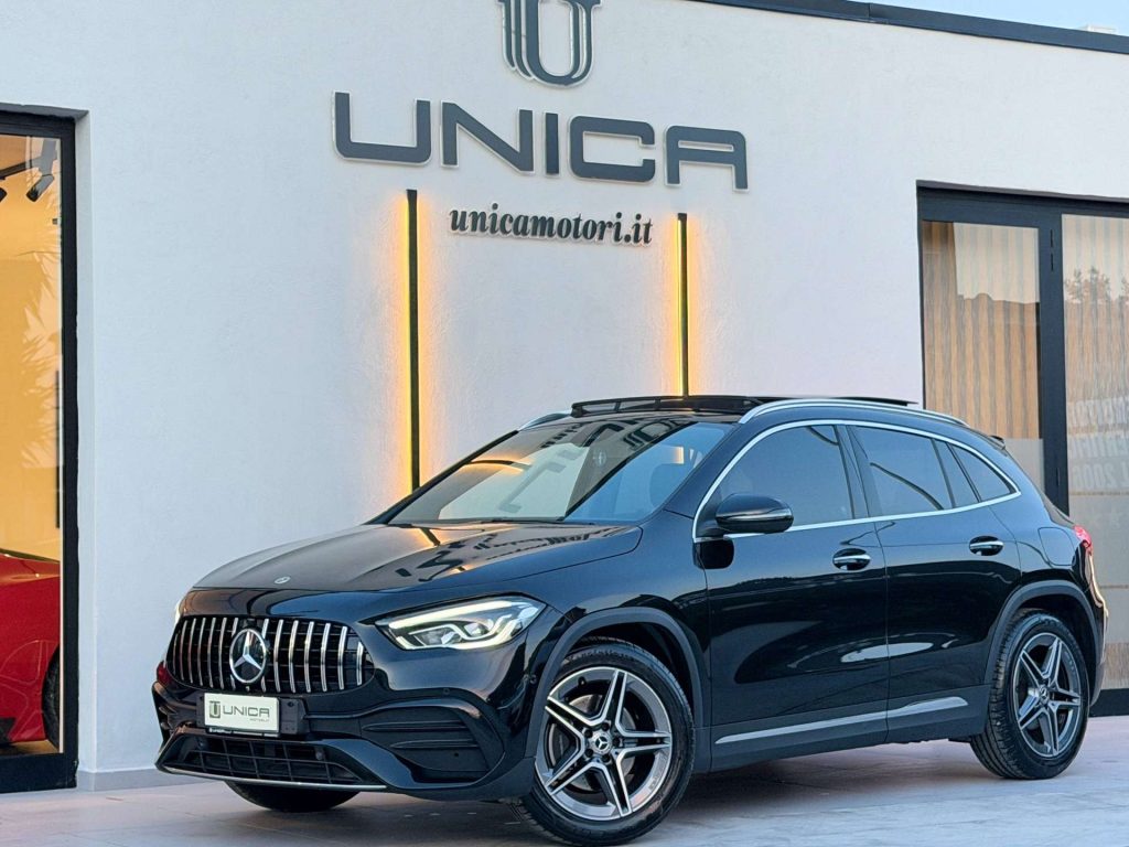 Mercedes-Benz GLA 200  d 150 CV Premium 4matic TETTO ITALIANA